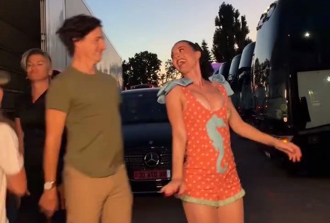 Justin Trudeau sorprende al aparecer en el video de Katy Perry; así fue su participación