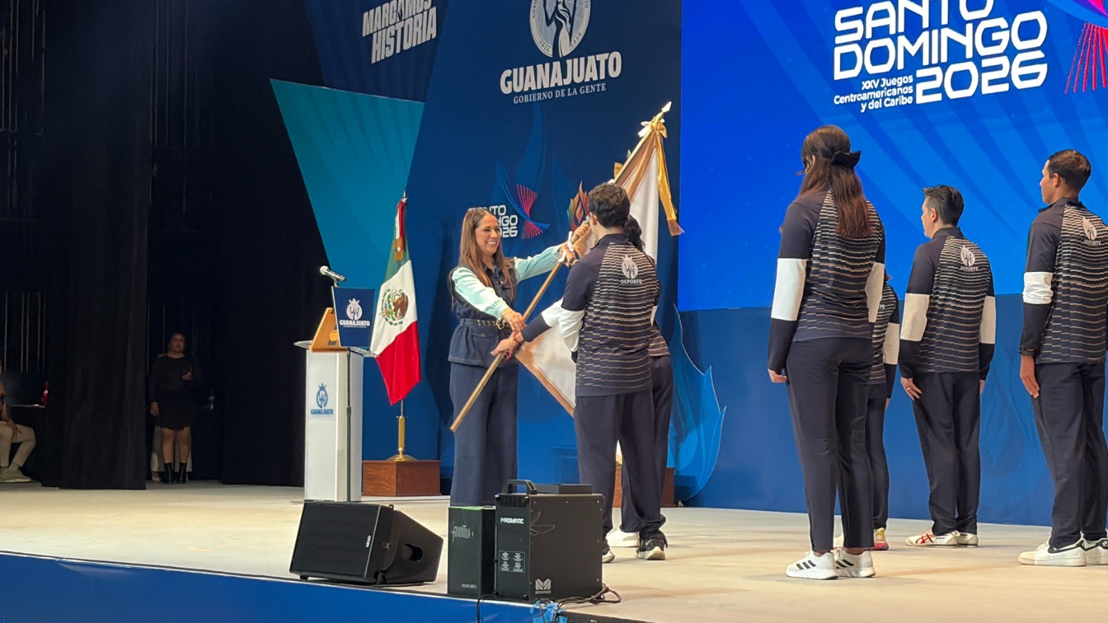 Abanderan a la delegación de Guanajuato rumbo a los Juegos Centroamericanos y del Caribe 2026
