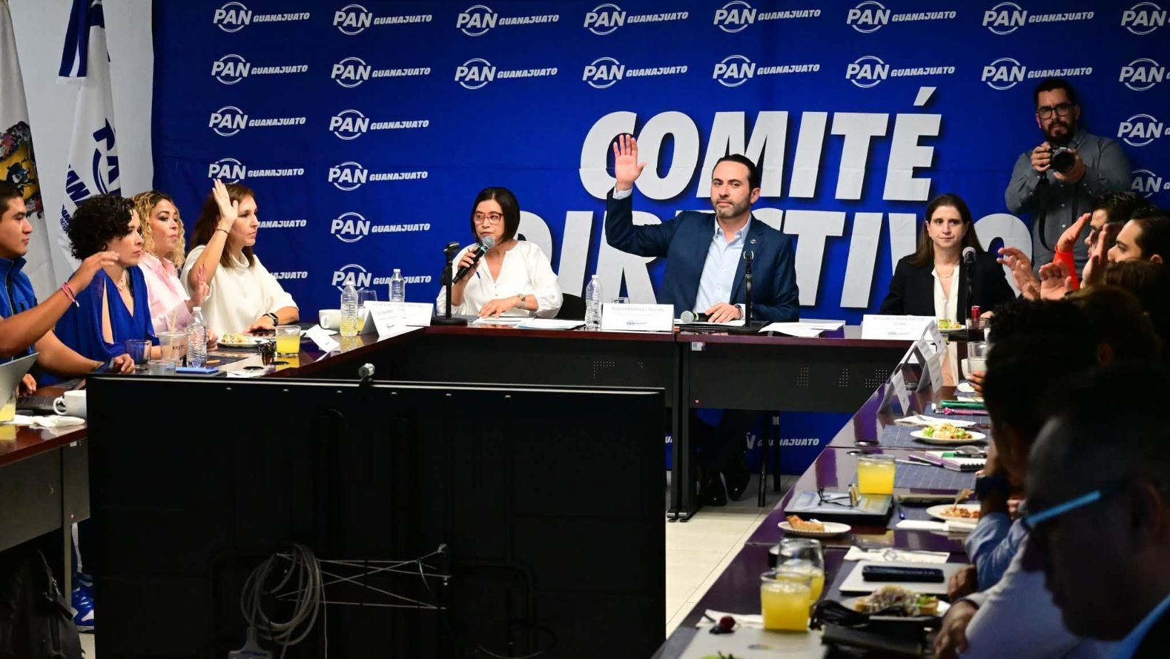 Juanita de la Cruz asume la dirigencia estatal del PAN Guanajuato