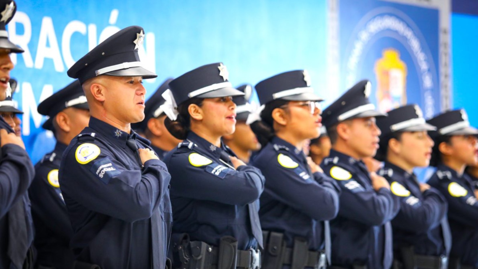 Buscan ampliar presupuesto para becas de cadetes en León ante aumento de aspirantes