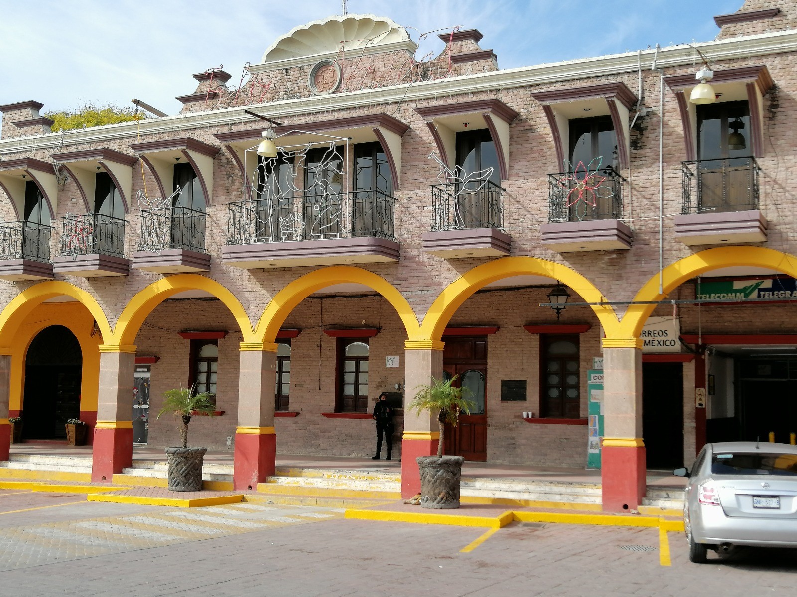 Gobiernos de la región iniciarán vacaciones; mantendrán guardias en áreas esenciales