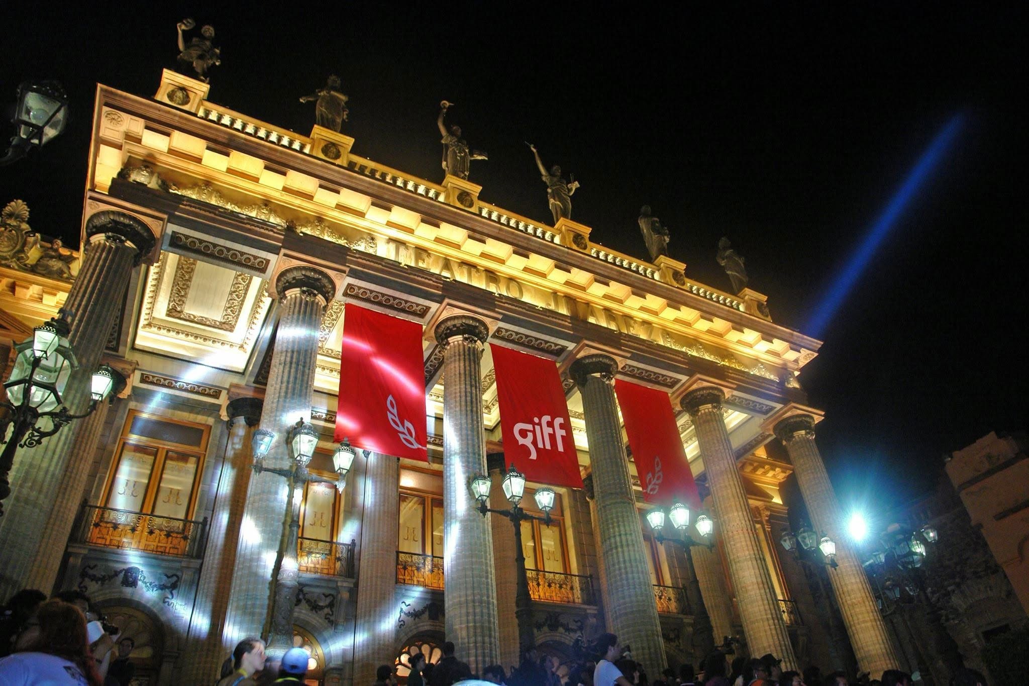 “Cambiar tu algoritmo de vida”: Sarah Hoch invita a volver a la humanidad a través del cine en el GIFF “Cambiar tu algoritmo de vida”: Sarah Hoch invita a volver a la humanidad a través del cine en el GIFF