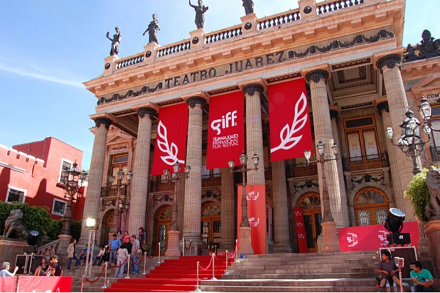“Cambiar tu algoritmo de vida”: Sarah Hoch invita a volver a la humanidad a través del cine en el GIFF “Cambiar tu algoritmo de vida”: Sarah Hoch invita a volver a la humanidad a través del cine en el GIFF