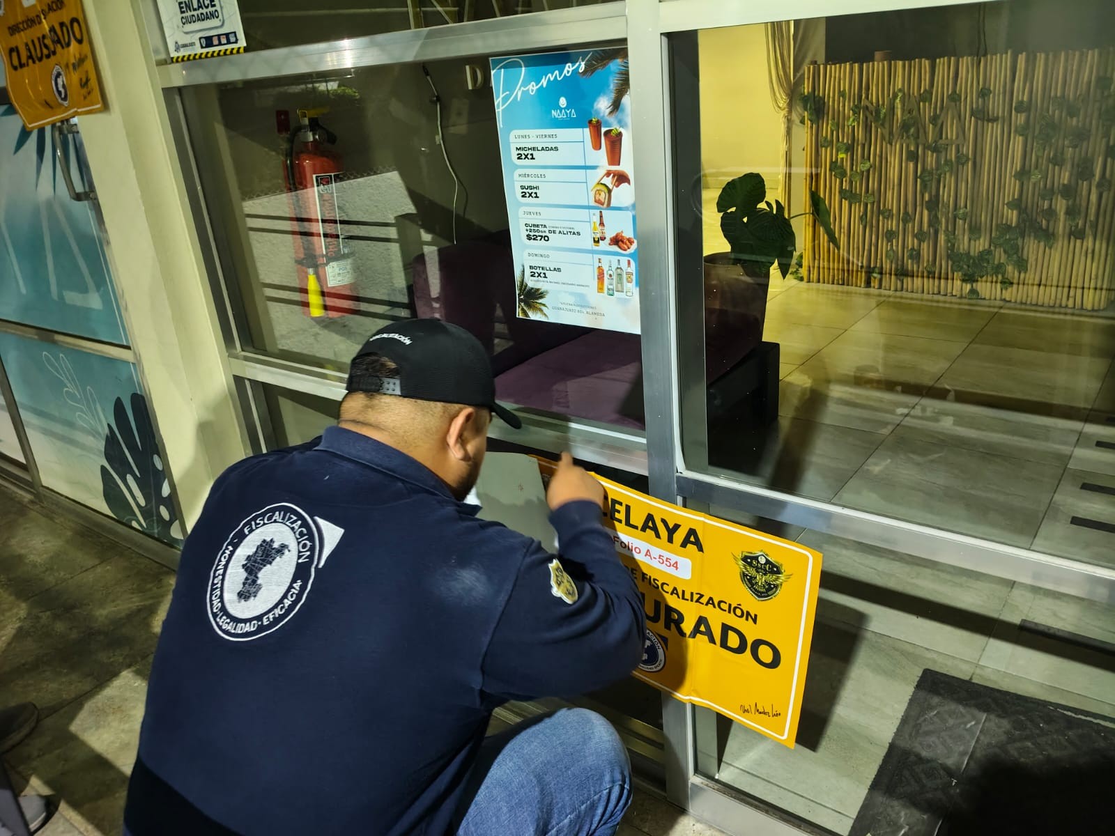 Clausuran antro en Celaya por vender alcohol a menores; multa superaría los 30 mil pesos