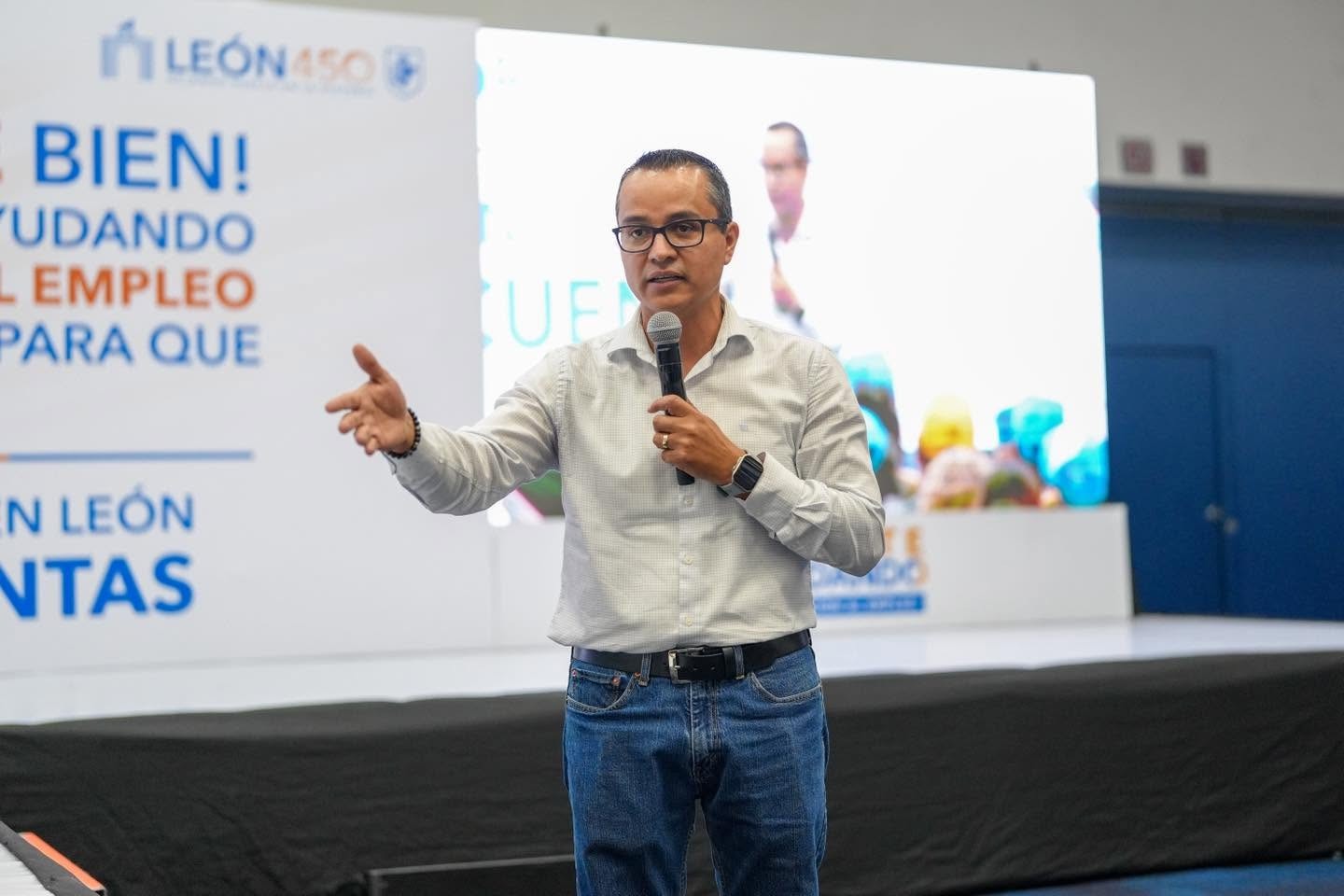 Miguel Ángel Bosques defiende su doble función en MC y el gobierno de León