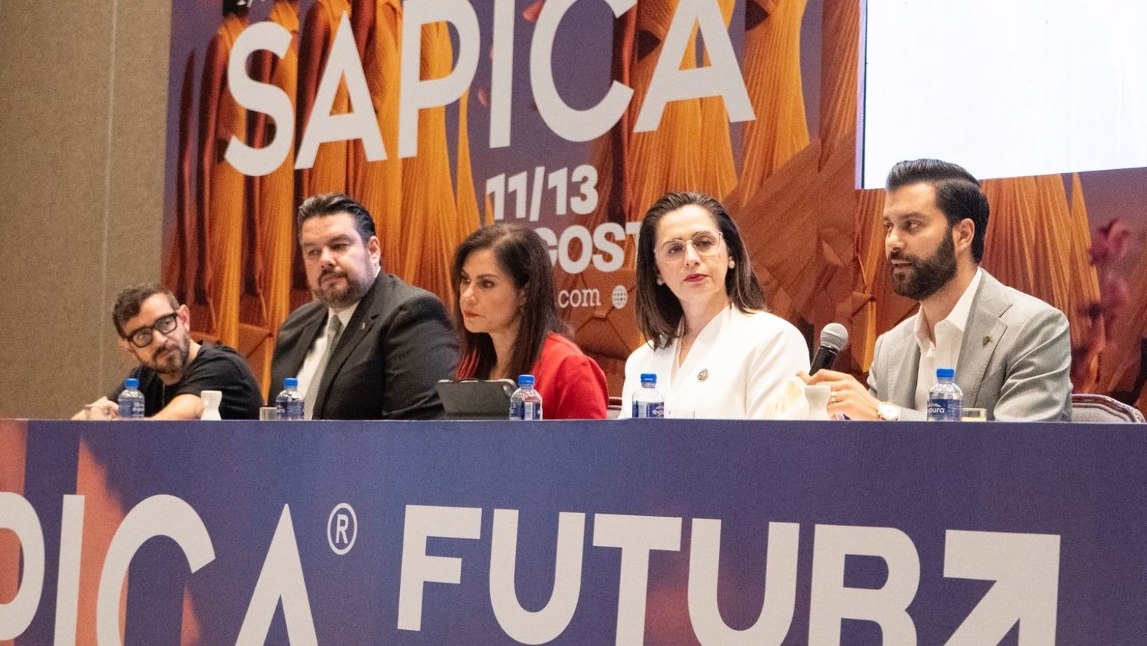 SAPICA 95 reunirá a 2 mil 700 compradores en León SAPICA 95 reunirá a 2 mil 700 compradores en León