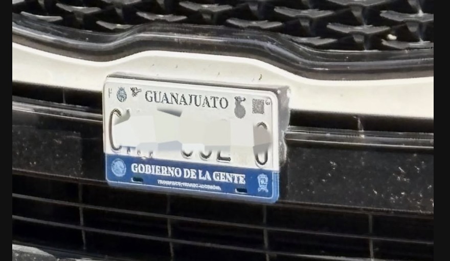 Diputados cuestionan uso del eslogan “El Gobierno de la Gente” en nuevas placas de Guanajuato