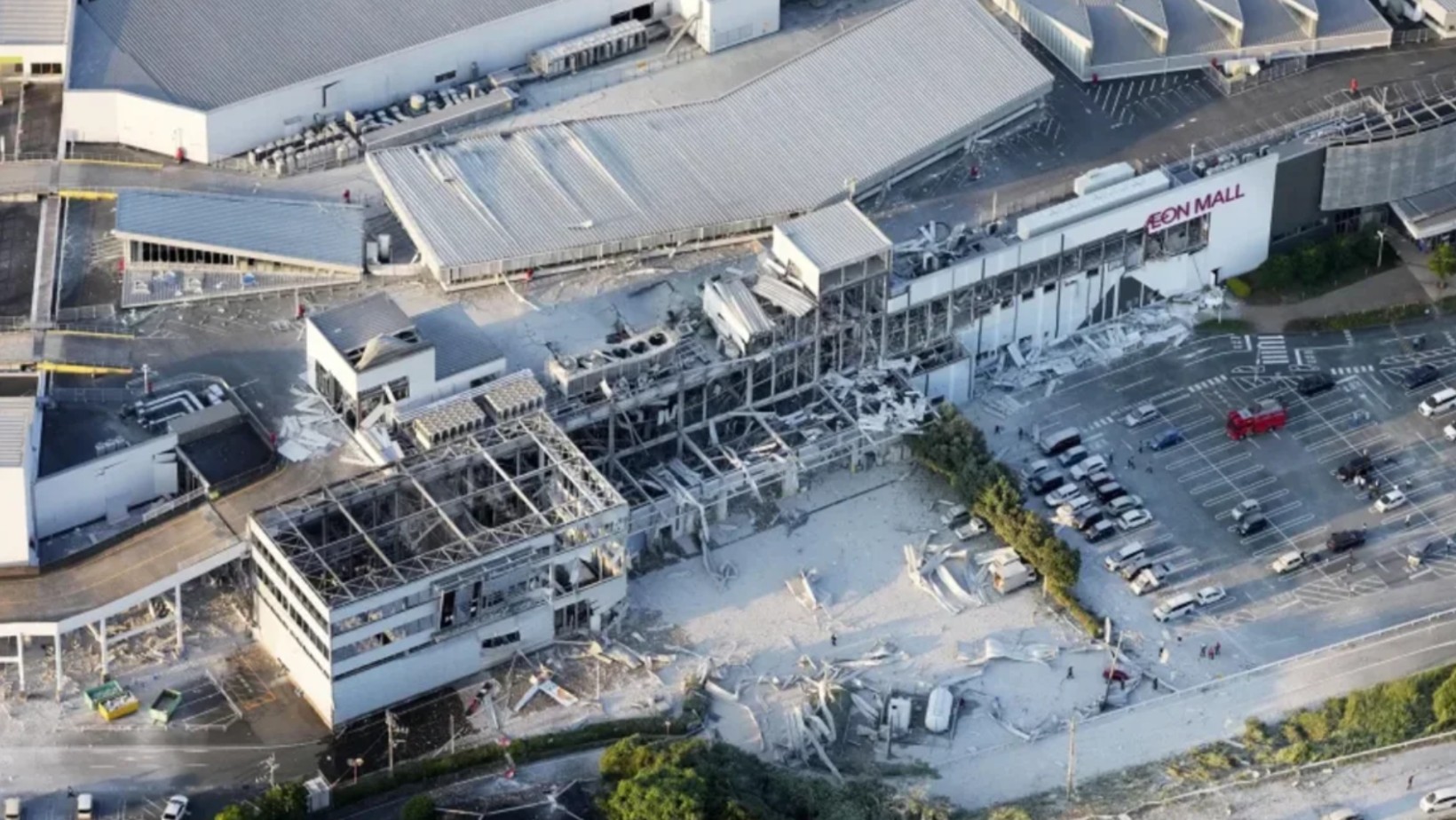 Aumentan a 18 los muertos tras terremoto en Japón; continúan las labores de rescate
