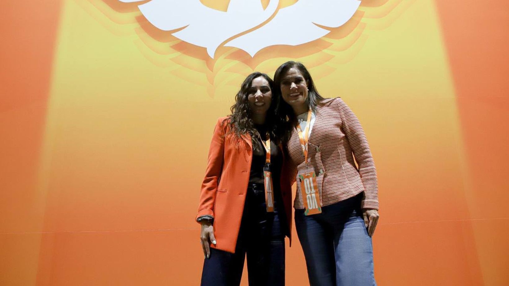 Alejandra Gutiérrez se registra oficialmente en Movimiento Ciudadano Alejandra Gutiérrez se registra oficialmente en Movimiento Ciudadano