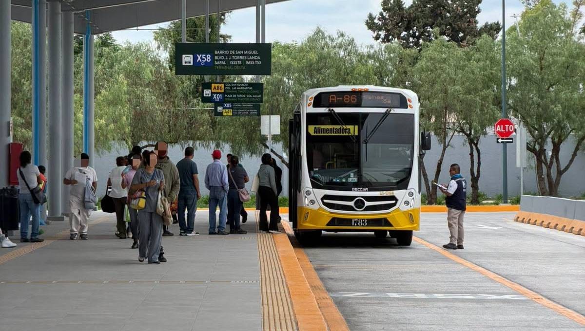 Estrés por traslados en camión afecta salud mental de los trabajadores