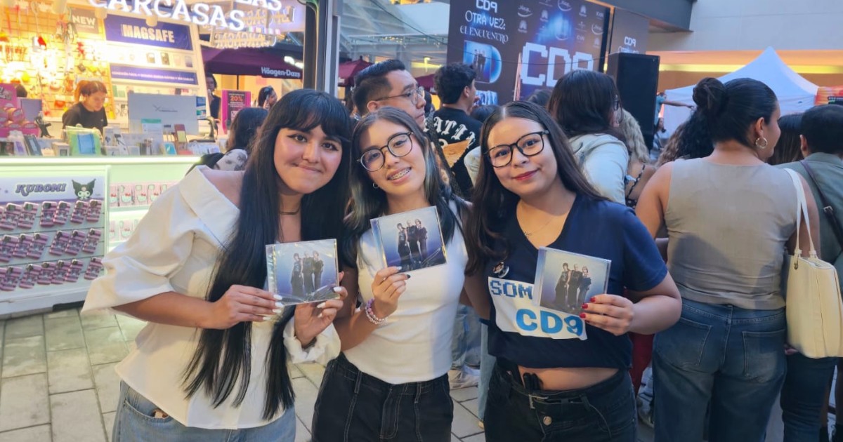 Fans disfrutaron del encuentro con CD9 en León, donde pudieron convivir con Alan, Alonso y Joss, recibir su disco Fans disfrutaron del encuentro con CD9 en León, donde pudieron convivir con Alan, Alonso y Joss, recibir su disco