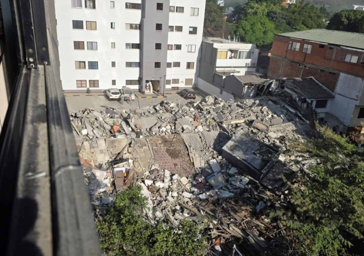 Sismo de magnitud 7,4 sacude Colombia; reportan daños y heridos en Chocó Sismo de magnitud 7,4 sacude Colombia; reportan daños y heridos en Chocó