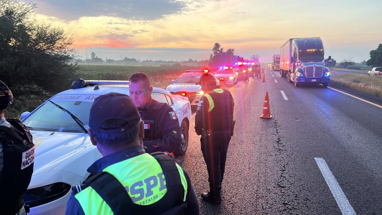 Persecución y balacera tras intento de robo en Apaseo el Grande