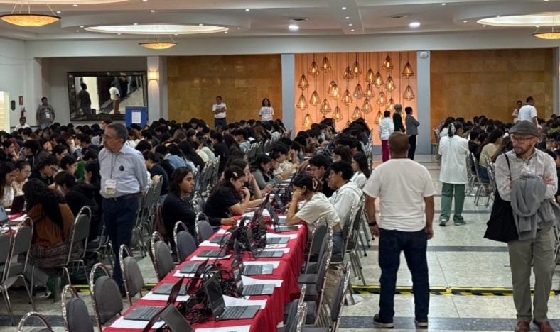 La UNAM repitió el examen en León; esperaban más de 2 mil aspirantes y solo llegaron 1,800