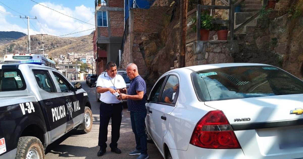 Buscan dar seguimiento a la regularización de autos de plataforma y transporte de personal en Guanajuato