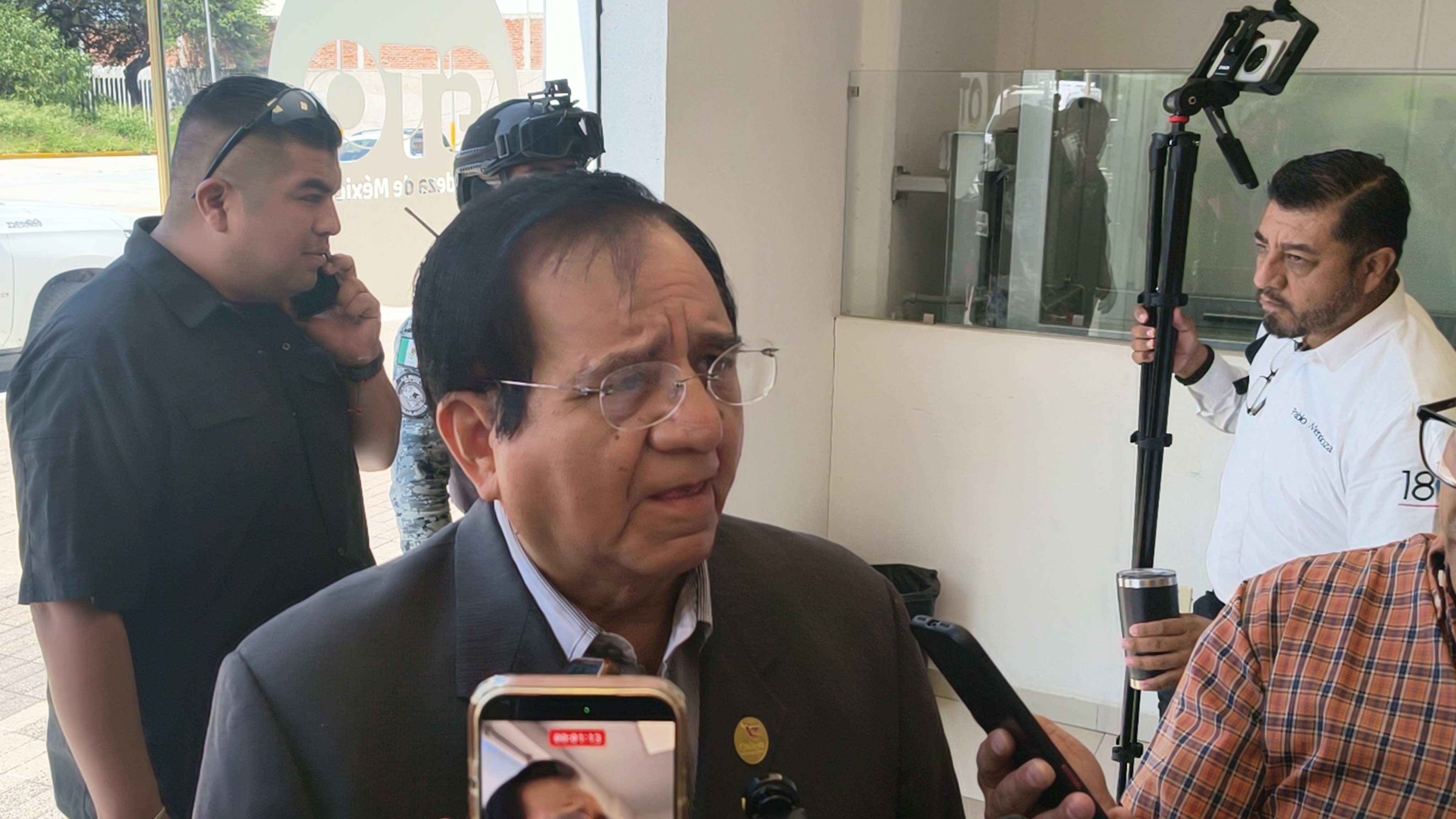 Alcalde de Celaya respalda a directora de Personal y no descarta demanda por daño moral