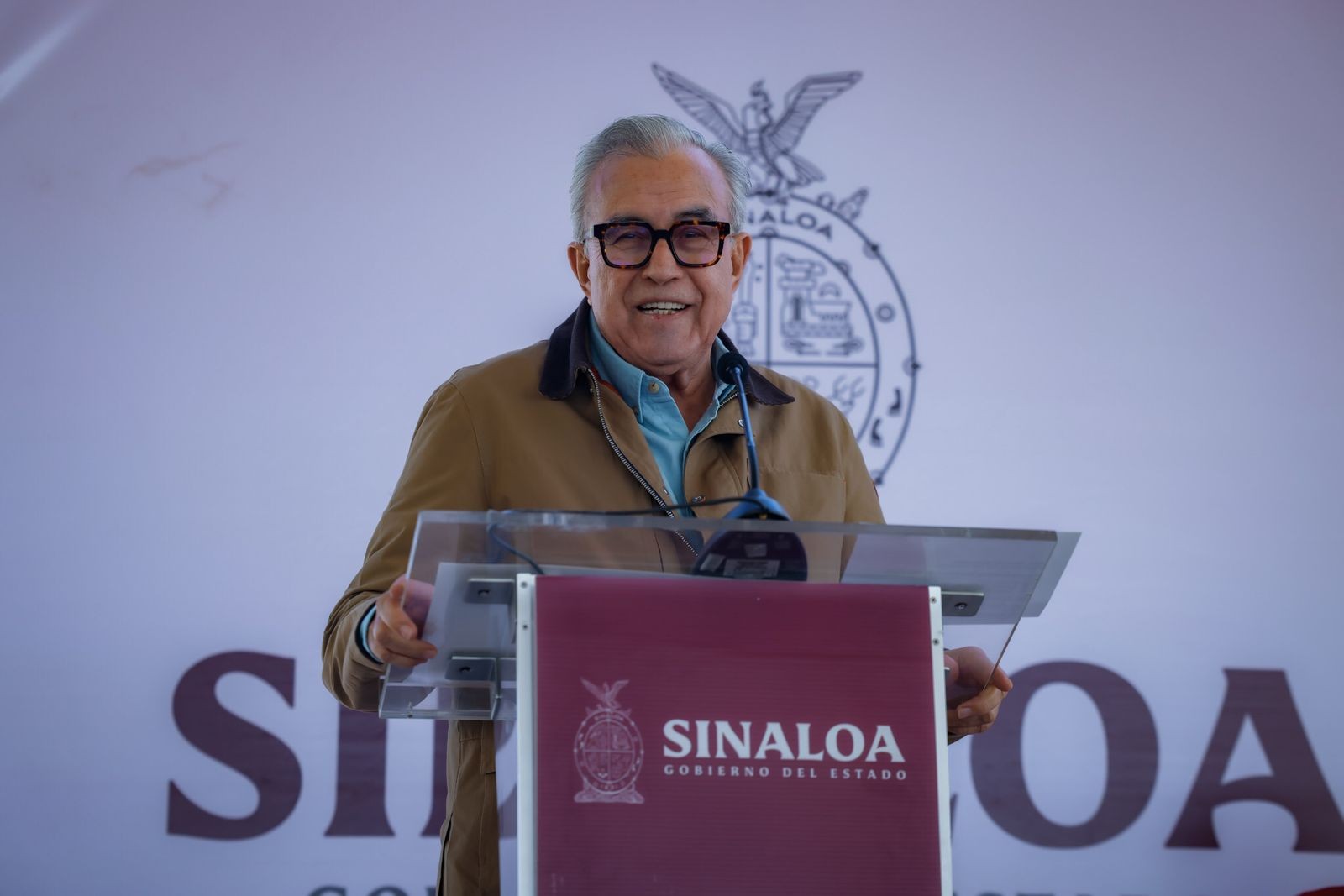 Rocha Moya vuelve a pedir licencia indefinida a la gubernatura de Sinaloa