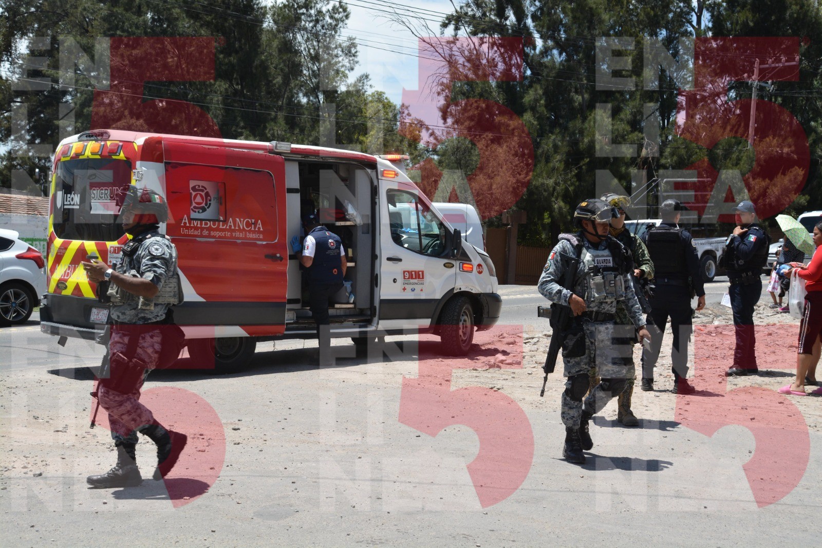 Riña entre vecinos deja a hombre gravemente herido en Los Castillos