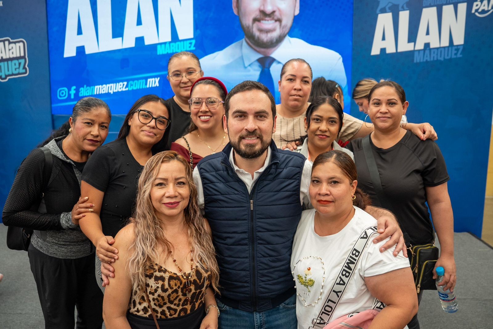Alan Márquez escucha a León: agenda con ciudadanos y propuestas Alan Márquez escucha a León: agenda con ciudadanos y propuestas