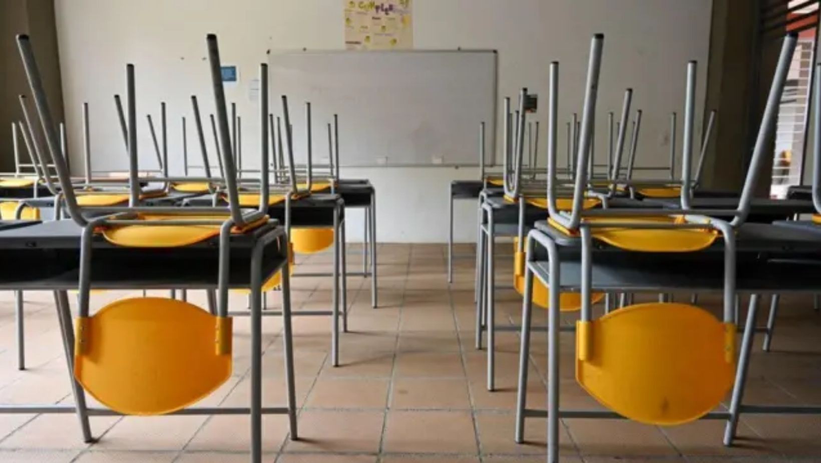 SEG niega refrendo a 14 colegios privados por seguridad