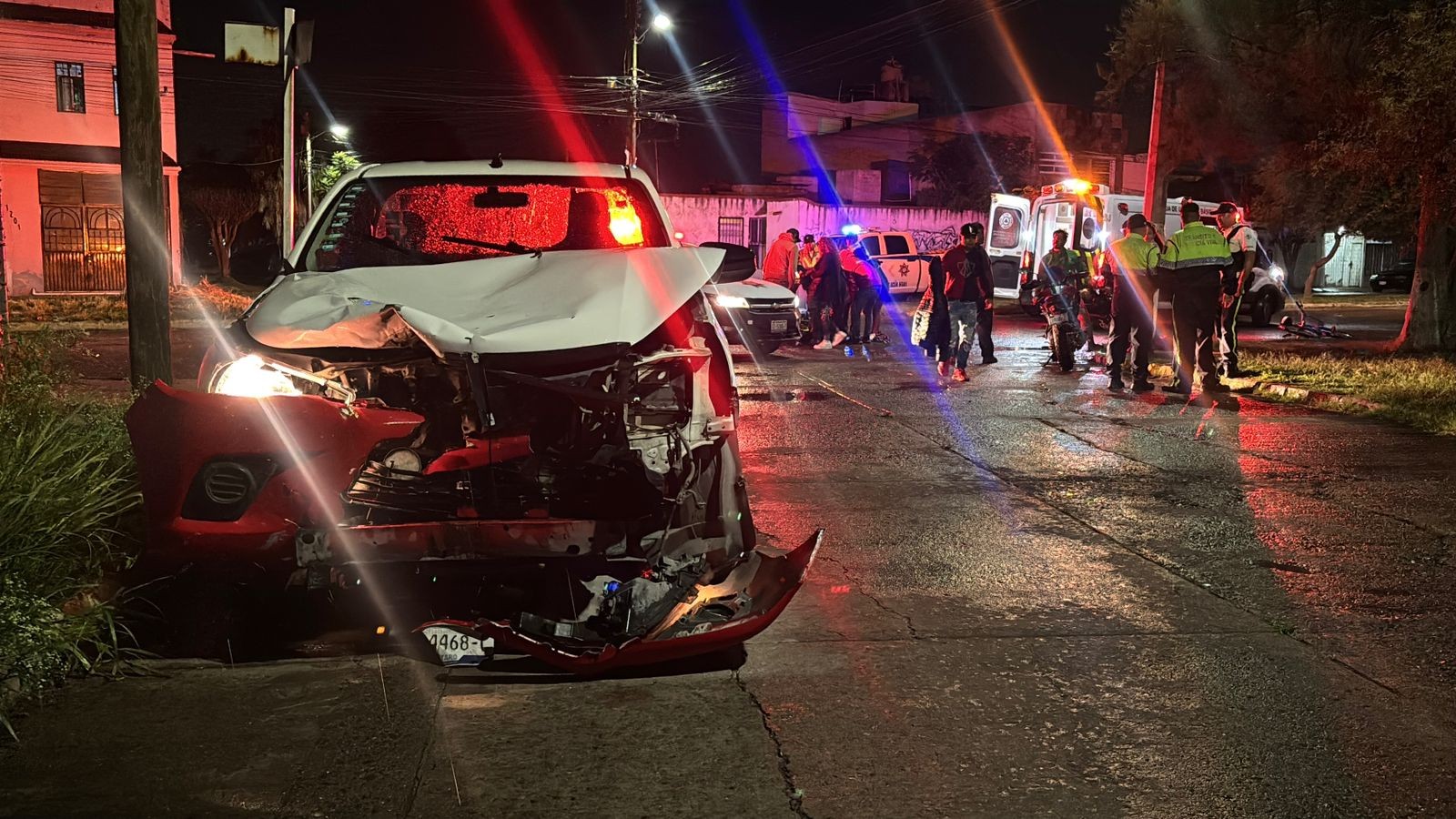 Jornada accidentada en Celaya: tres choques con motociclistas en una sola noche