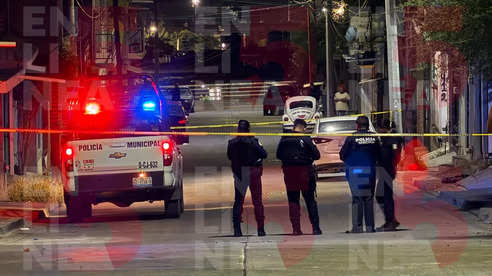 Logra escapar y guía a policías hasta una bodega con más víctimas; investigan posible cobro de piso