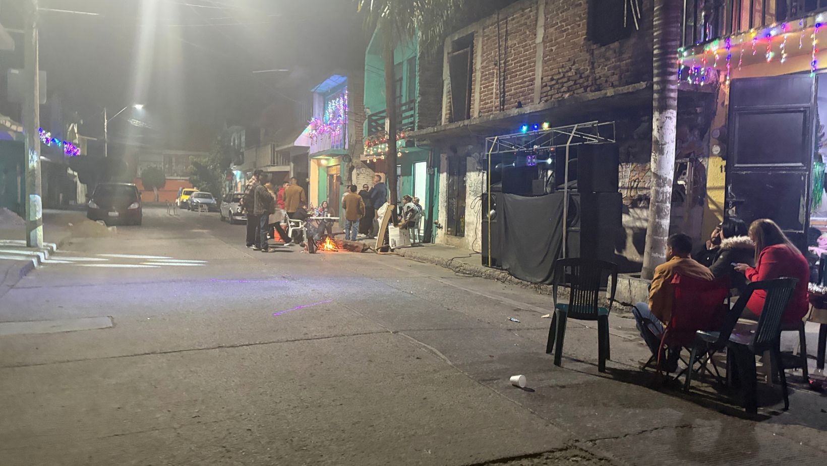 Sonideros de León enfrentan prohibición de bailes en calles