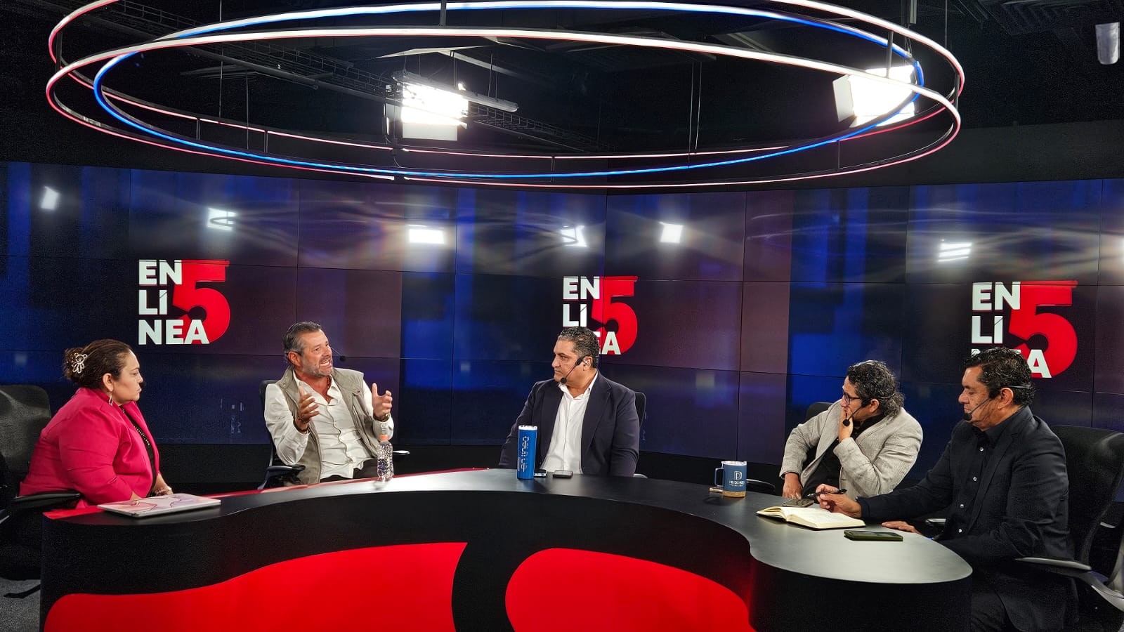 “Es bien fácil tirar el dinero cuando no te cuesta conseguirlo”: Juan Carlos Muñoz dice que habría comprado el Estadio León