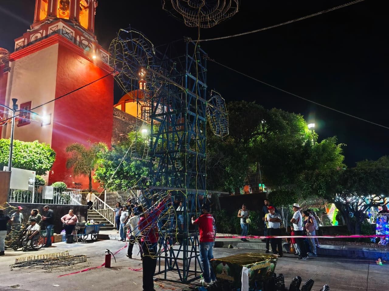 Asesinan a mujer danzante afuera de una iglesia durante fiesta patronal en Valle de Santiago Asesinan a mujer danzante afuera de una iglesia durante fiesta patronal en Valle de Santiago