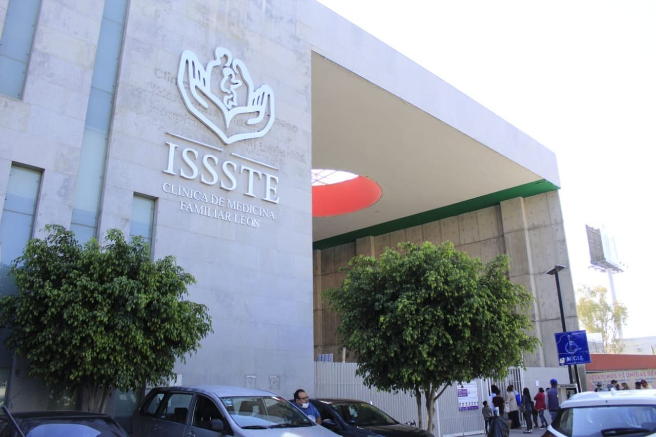 Pacientes denuncian malos tratos, desabasto y carencias en el ISSSTE de León
