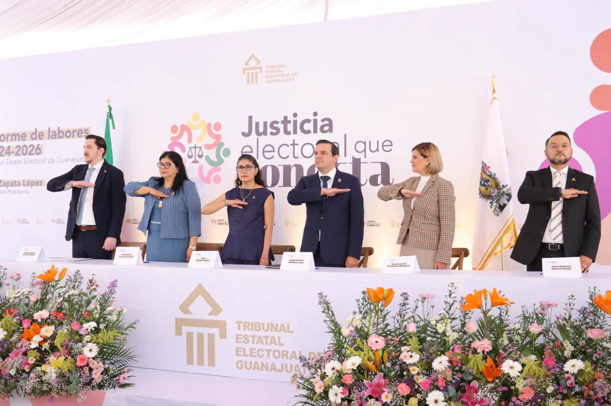 “Conocimiento es poder!”: Rinde Yari Zapata su último informe como presidenta del TEEG “Conocimiento es poder!”: Rinde Yari Zapata su último informe como presidenta del TEEG