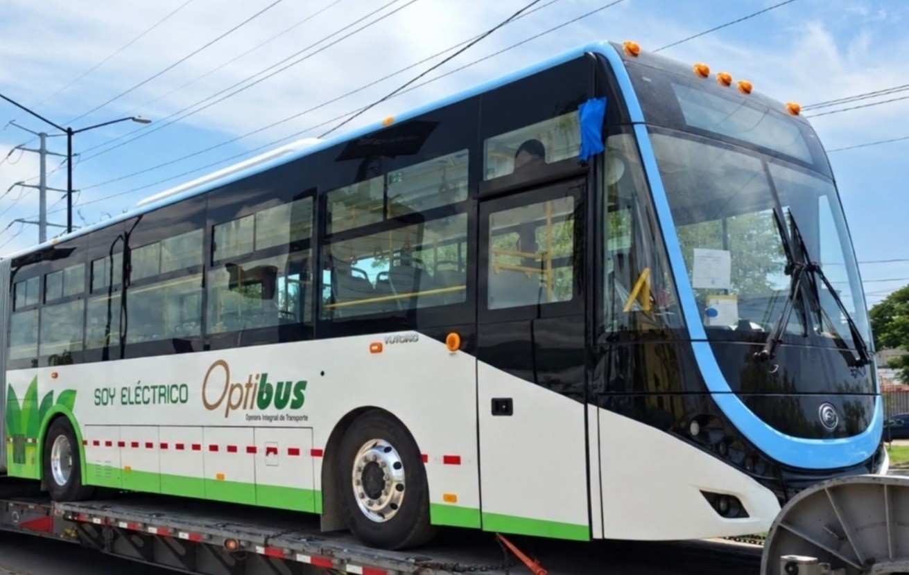 Llegan nuevos autobuses eléctricos a León; reforzarán la Línea 1 de la Oruga