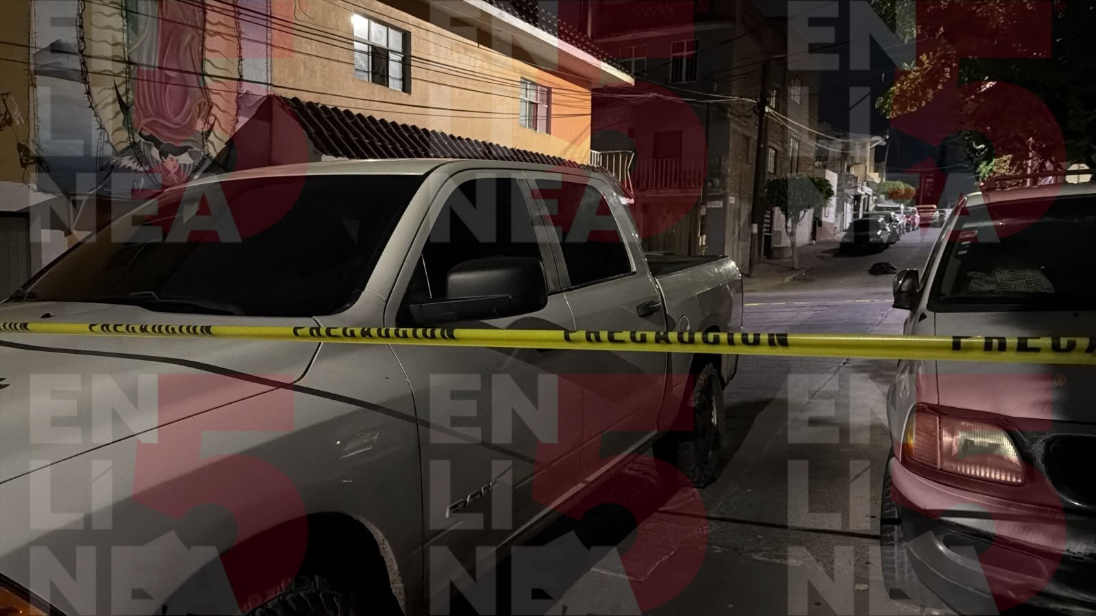 Hallan seis bolsas con restos humanos y un mensaje amenazante en la colonia Chapalita Hallan seis bolsas con restos humanos y un mensaje amenazante en la colonia Chapalita