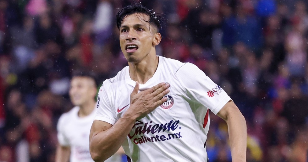 Se divide el orgullo tapatío: Atlas y Chivas igualan en el Jalisco; Camilo detiene penal a Sepúlveda