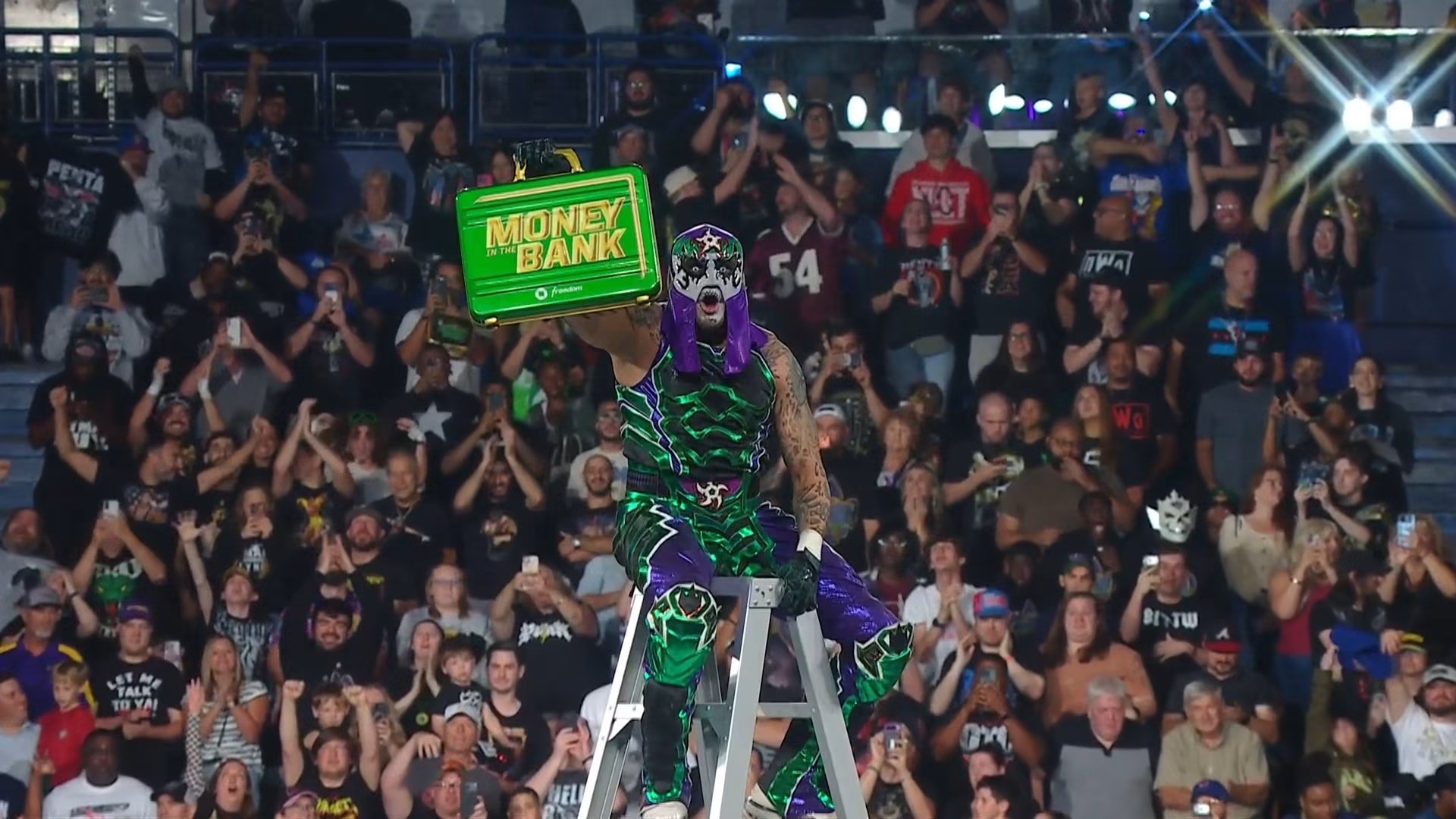 ¡Penta Zero Miedo hace historia! Conquista el maletín de Money in the Bank 2026