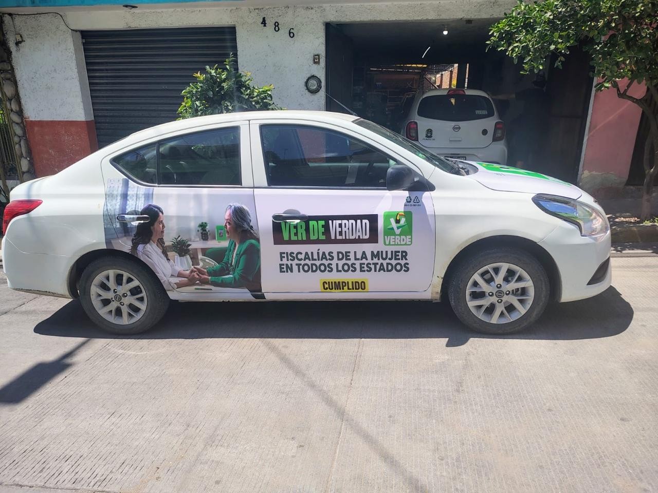 Esto paga el Partido Verde por llevar propaganda política en el auto