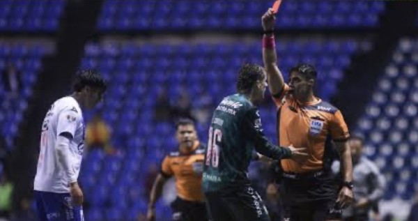 Jordi Cortizo reconoce su error y se disculpa tras su expulsión ante Puebla