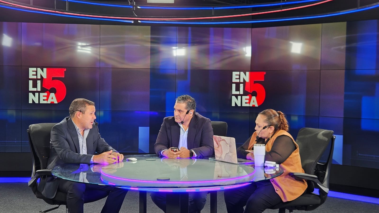 Mauricio Battaglia reconoce acercamientos con partidos políticos, pero elige presidir el CCE de León