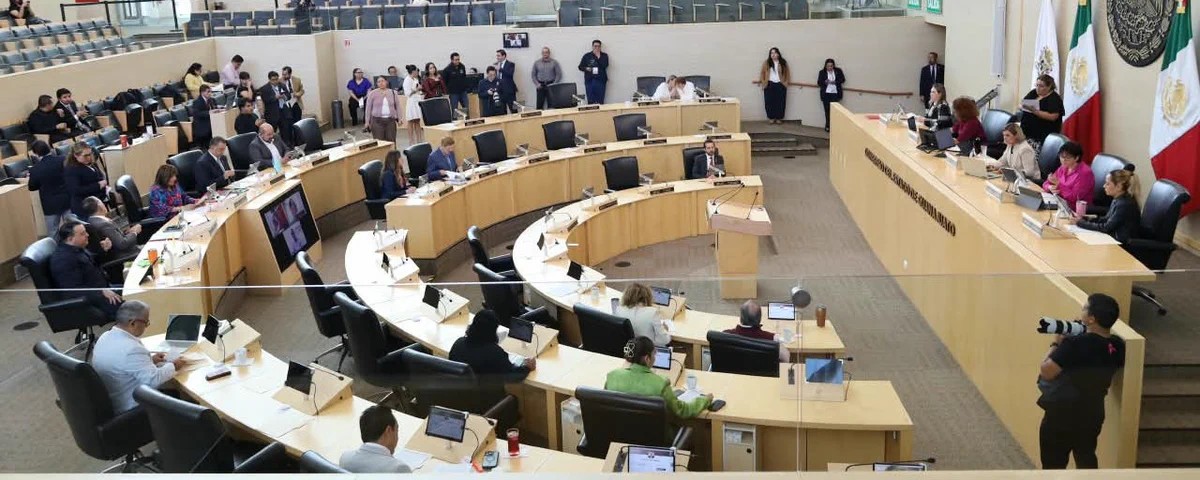 Congreso de Guanajuato lleva a tribuna reclamos por el IMSS; presentan dos exhortos