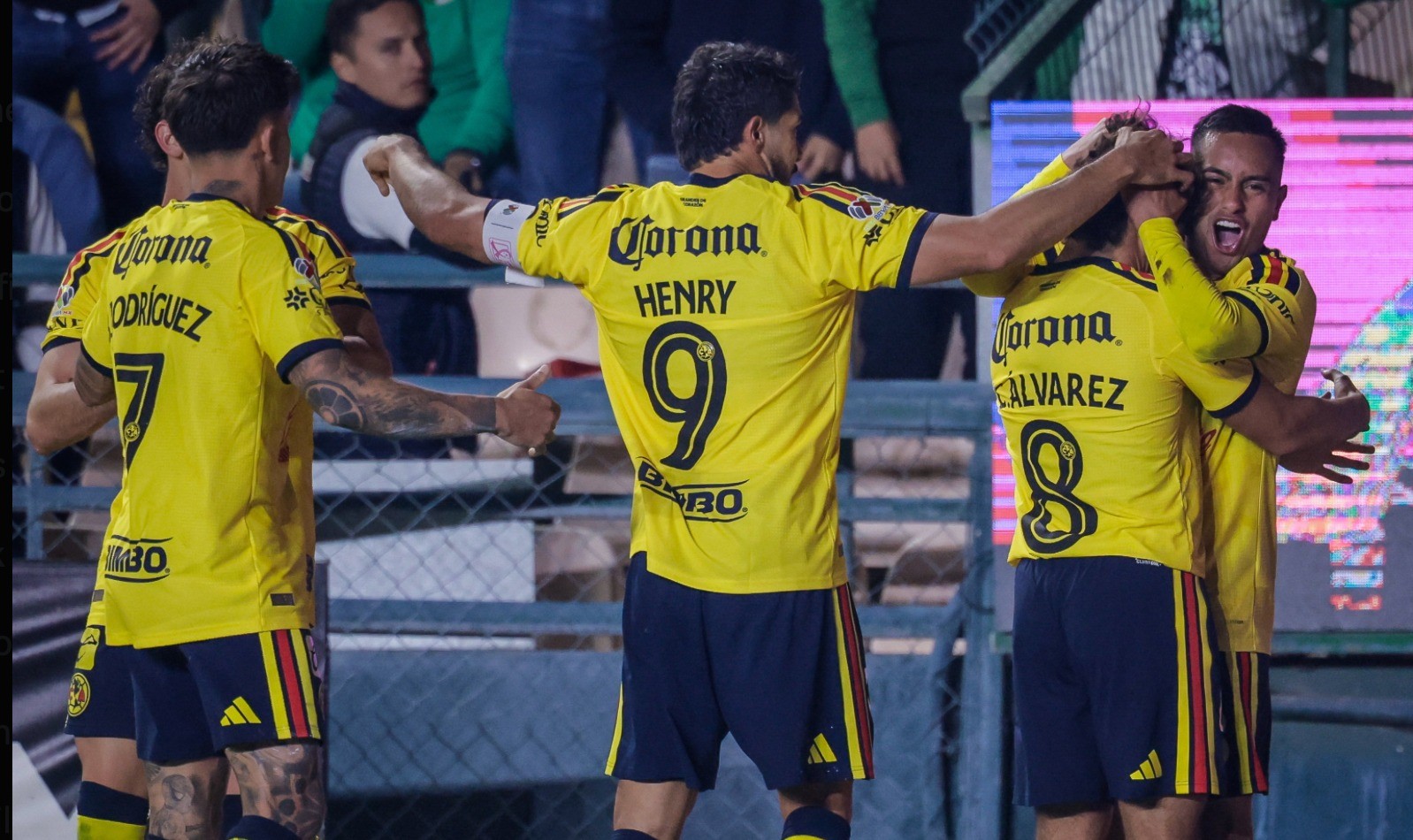 CINCOmplacencias para el León por parte del superlíder América, lo golea en casa 5-3