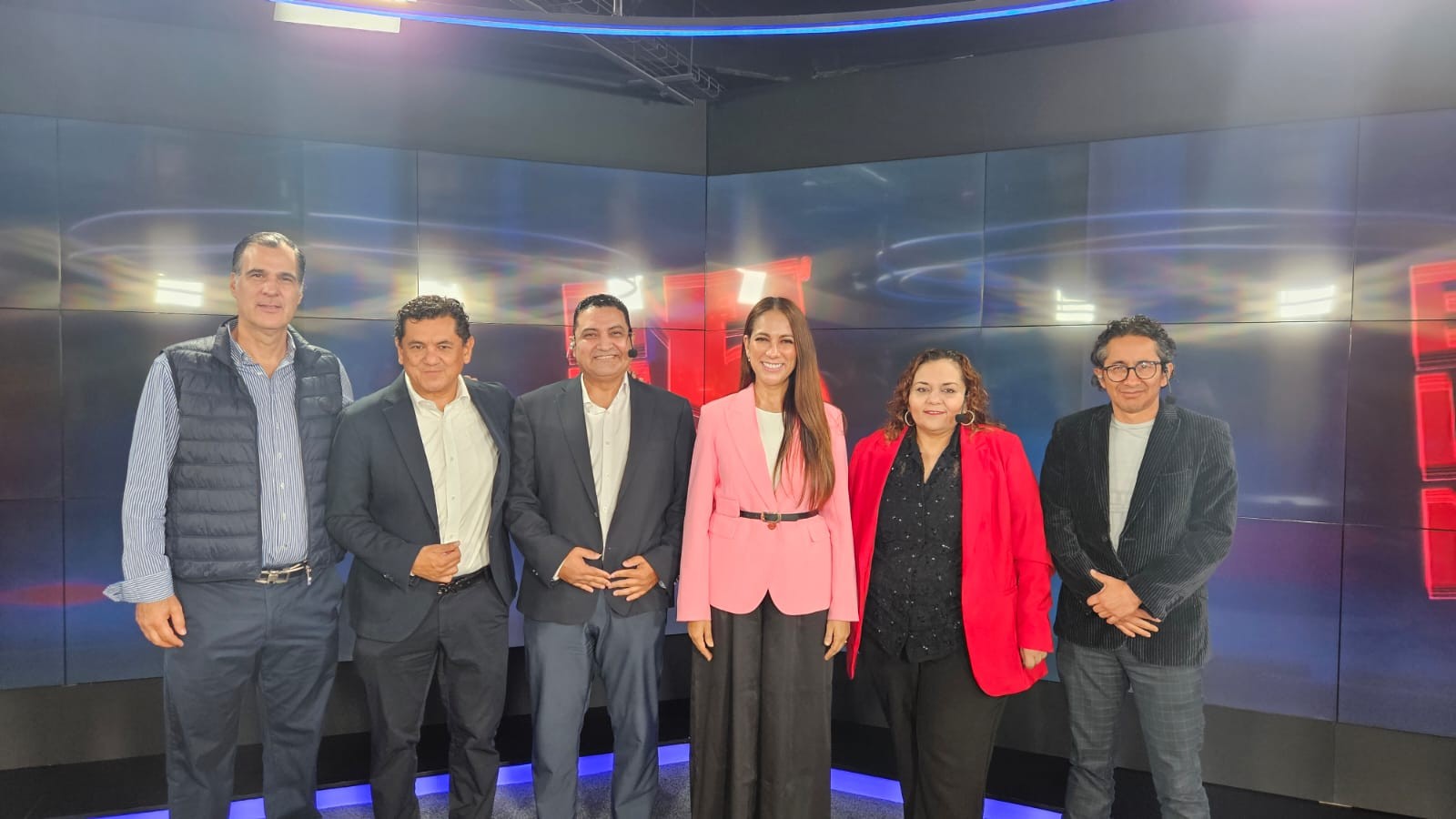 Los 435 millones del puente del bulevar Aeropuerto irán a obras de salud en León; confirma Libia Dennise Los 435 millones del puente del bulevar Aeropuerto irán a obras de salud en León; confirma Libia Dennise