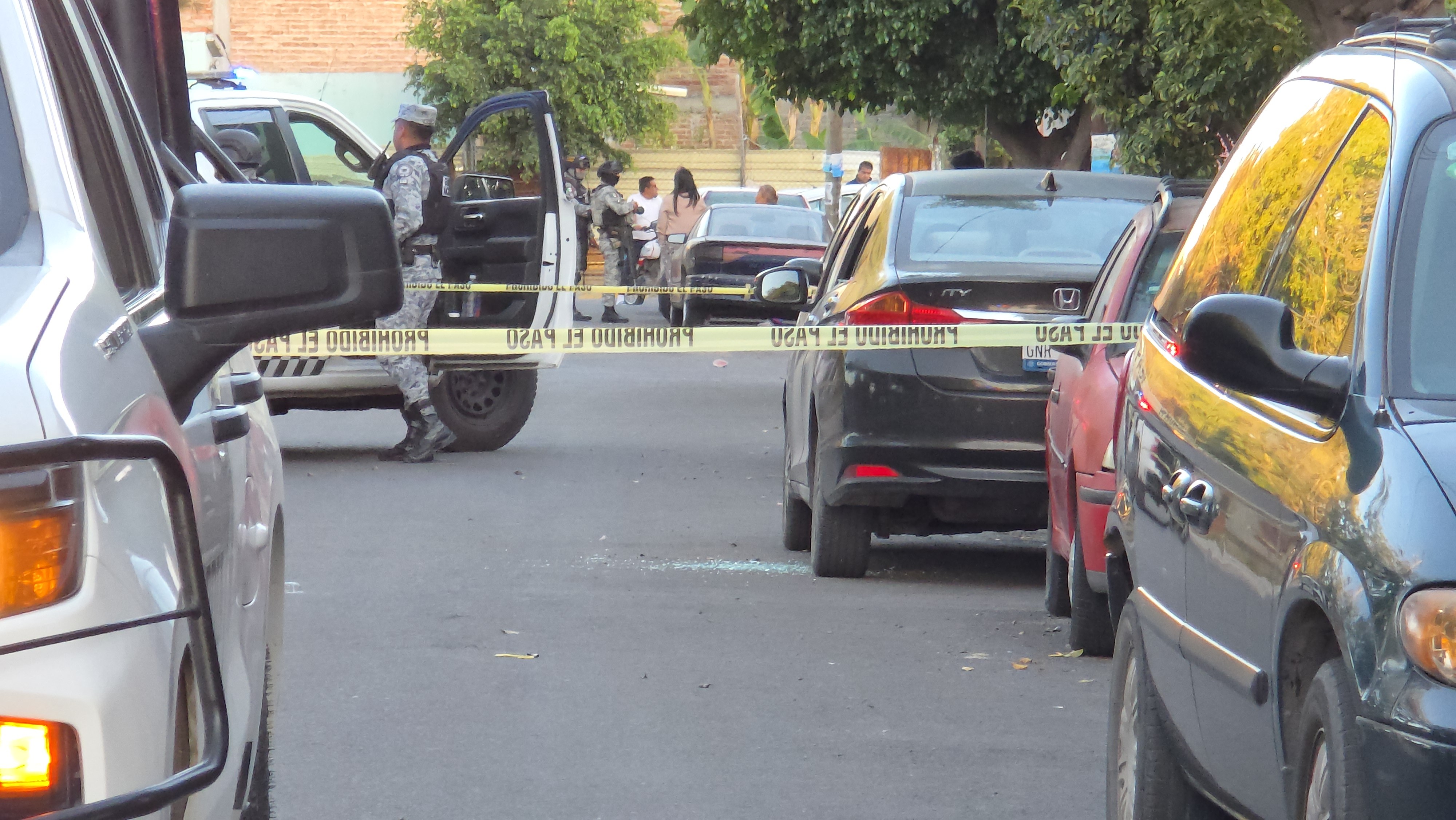 Disparan contra auto junto a canchas deportivas en San Juanico en Celaya; niños viven momentos de pánico