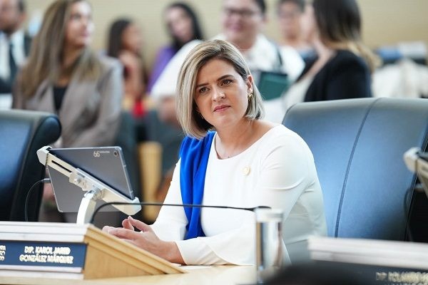 “Fiscalizar no es confrontar”: defienden auditoría al gobierno de León tras reclamos de Alejandra Gutiérrez