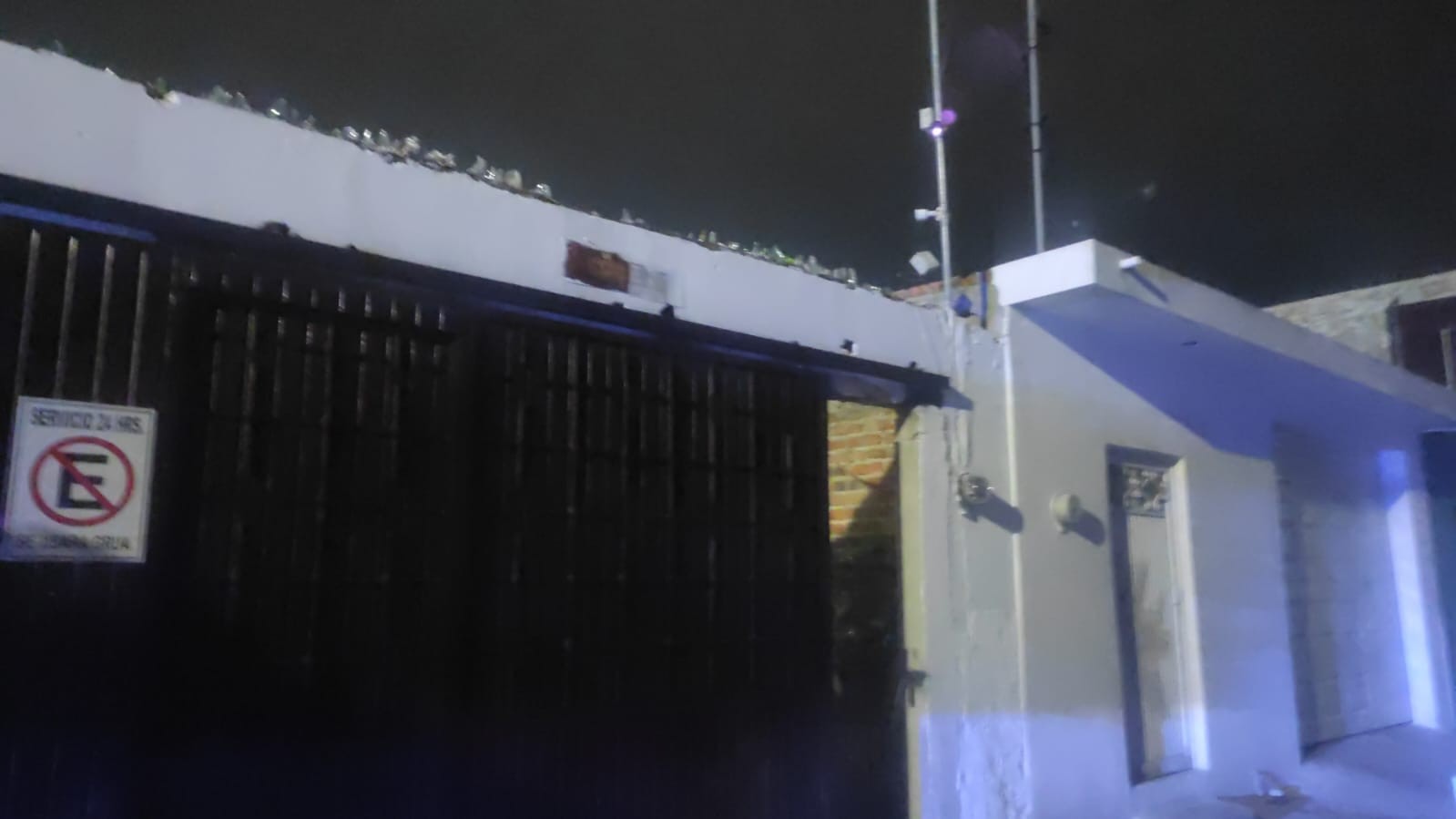 Balean cámaras de vigilancia en el Barrio del Zapote, en Celaya