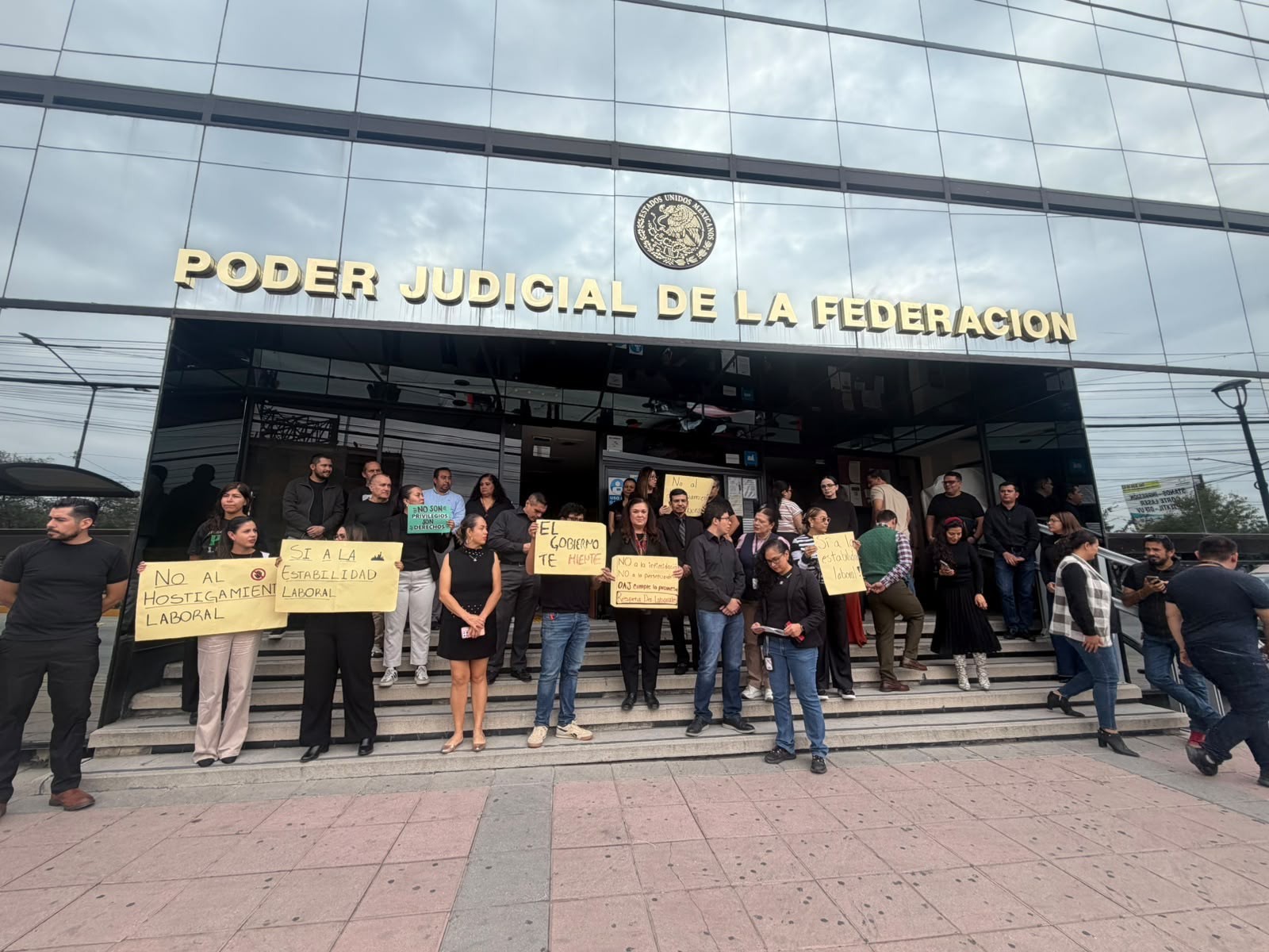 Trabajadores del Poder Judicial en León denuncian acoso laboral