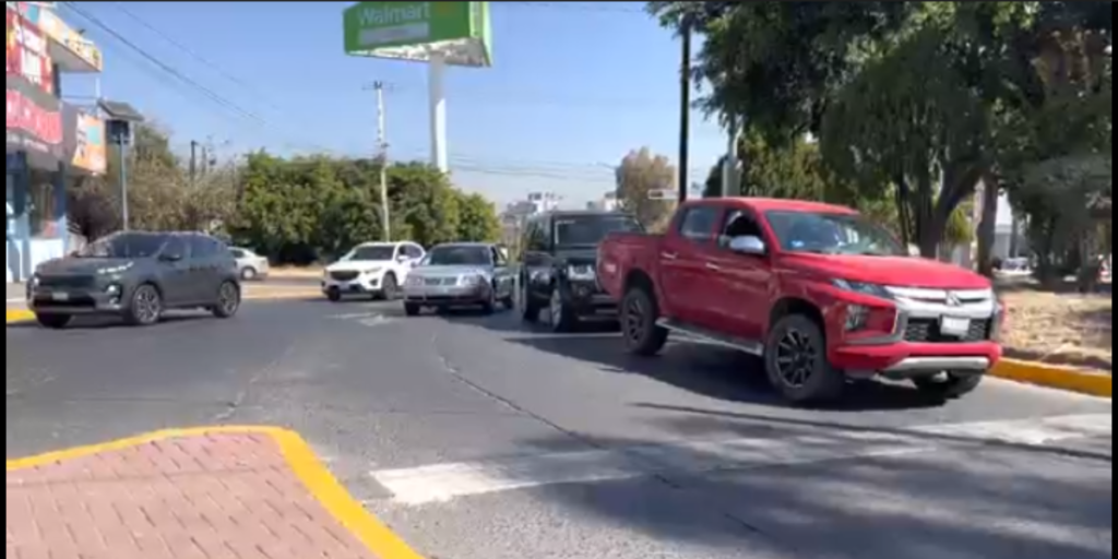 SEMÁFORO (1)
