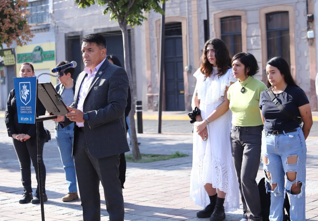 Autoridades de León ofrecen disculpas públicas a víctimas de abusos policiacos