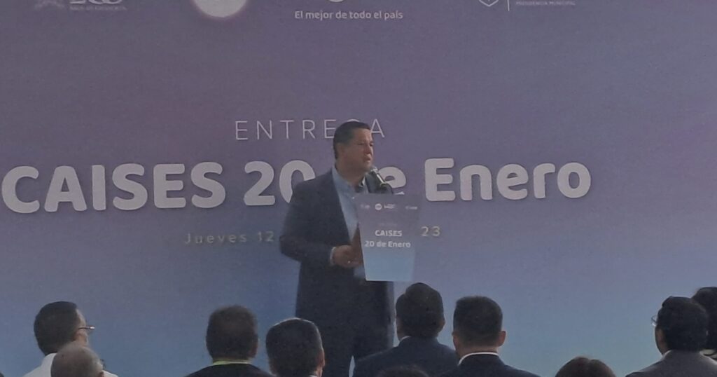 Propone Sinhue hacer equipo con Ale para rescatar el polígono de la Miguel Alemán