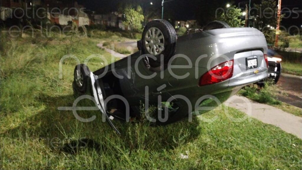 Balean a un hombre en Cañada del Real; responsables huyen y vuelcan el auto