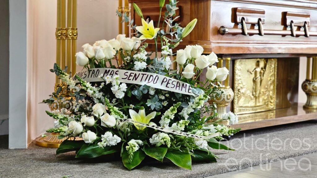 "Lo hacía de corazón y por ver un mejor León": Velan cuerpo de Adolfo Enríquez Vanderkam